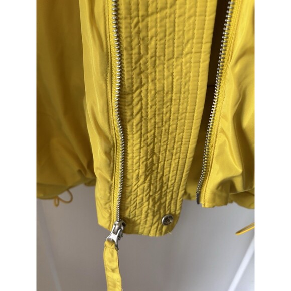 BDG Unisex Yellow Oversized Vest RECYCLED COCOON PUFFER Hood Pockets Hip Hop NWT - Picture 11 of 13